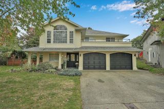 Photo 1: 2601 BLACKHAM Drive in Abbotsford: Abbotsford East House for sale : MLS®# R2846906