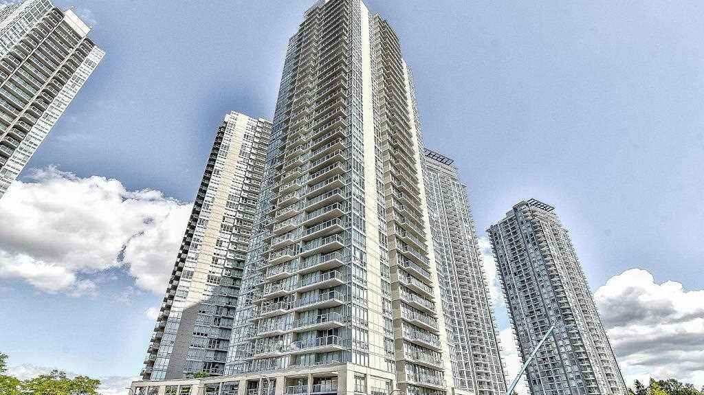 Main Photo: 302 9981 WHALLEY Boulevard in Surrey: Whalley Condo for sale (North Surrey)  : MLS®# R2315017