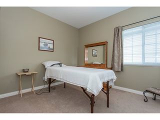 Photo 12: 19659 JOYNER Place in Pitt Meadows: South Meadows House for sale in "EMERALD MEADOWS" : MLS®# R2134987