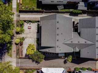 Photo 27: 1 2320 Victor St in Victoria: Vi Fernwood Half Duplex for sale : MLS®# 965875