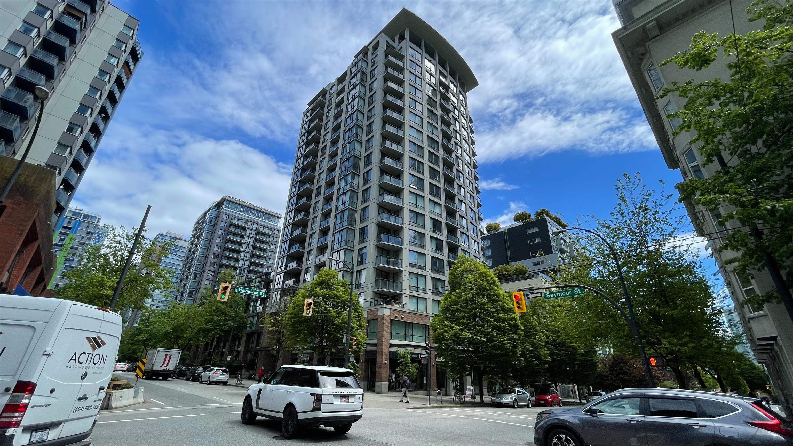 Main Photo: 1606 1082 SEYMOUR Street in Vancouver: Downtown VW Condo for sale (Vancouver West)  : MLS®# R2690383