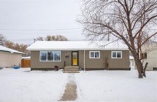 Photo 1: 862 Lindsay Street in Winnipeg: River Heights South Residential for sale (1D)  : MLS®# 202127347