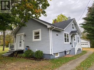 Photo 2: 27 Hill Street in St. Stephen: House for sale : MLS®# NB092779