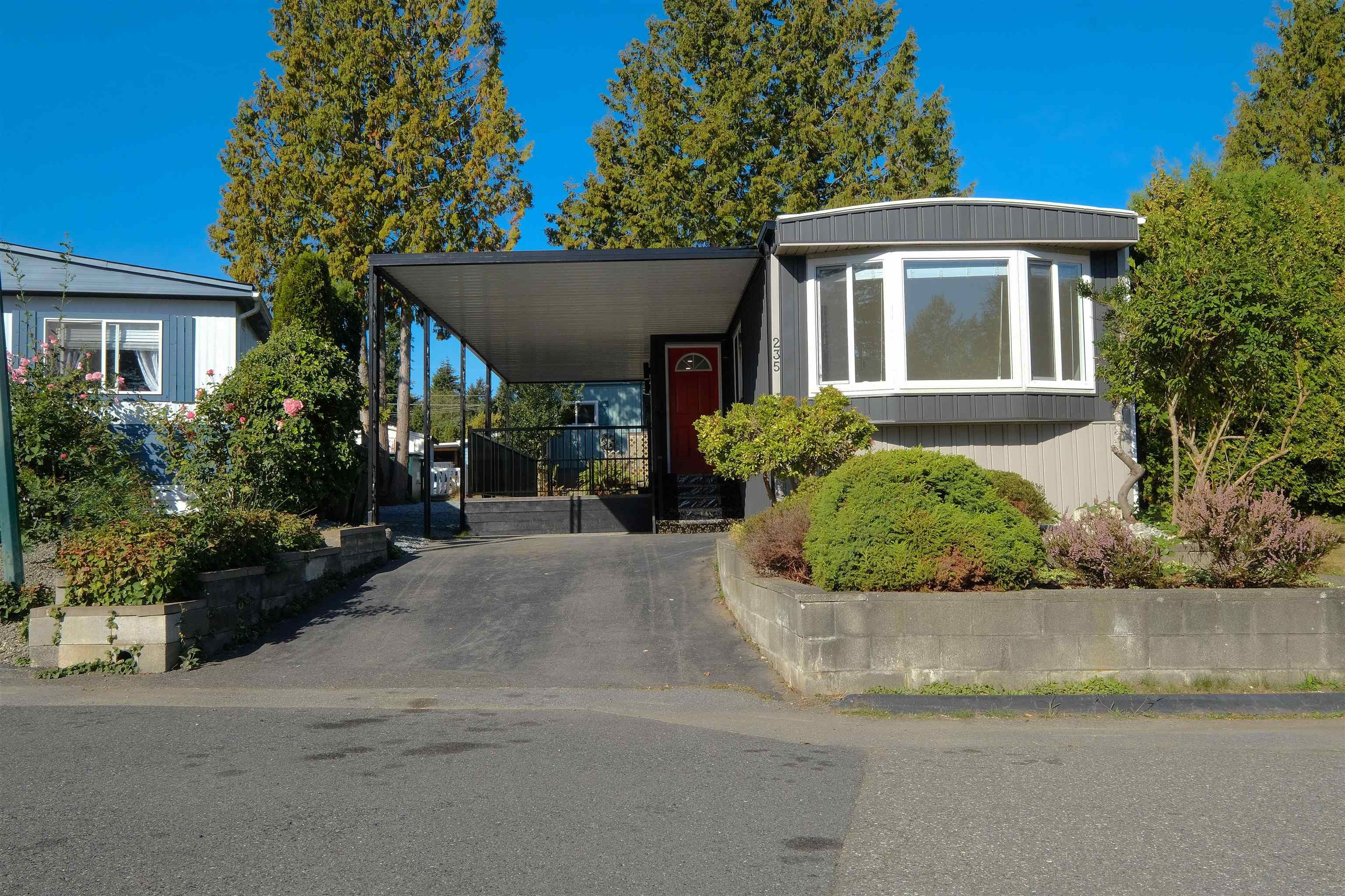 Main Photo: 235 1840 160 Street in Surrey: King George Corridor Manufactured Home for sale (South Surrey White Rock)  : MLS®# R2721674