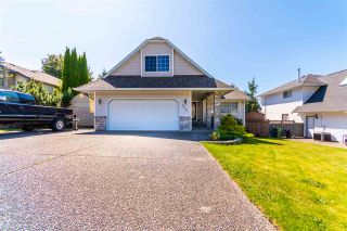 Photo 1: 5530 HIGHROAD Crescent in Chilliwack: Promontory House for sale in "PROMONTORY" (Sardis)  : MLS®# R2477701