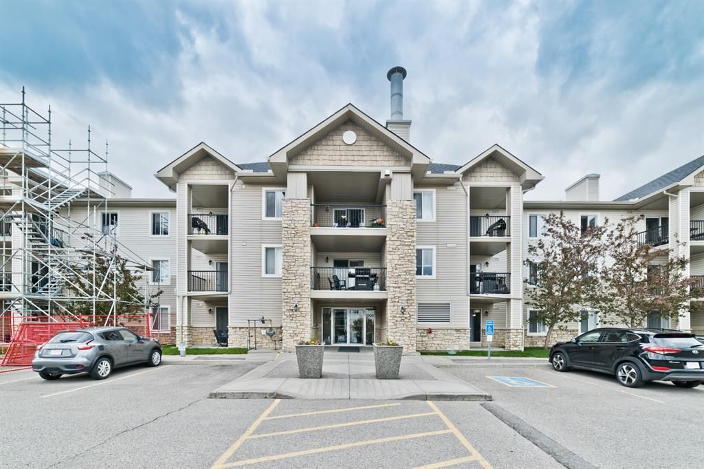 Main Photo: 1129 2371 Eversyde Avenue SW in Calgary: Evergreen Apartment for sale : MLS®# A1230871