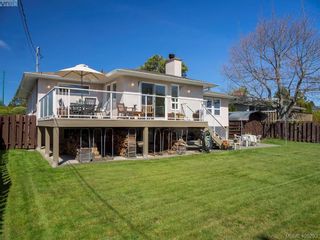 Photo 2: 3489 Henderson Rd in VICTORIA: OB Henderson House for sale (Oak Bay)  : MLS®# 805345