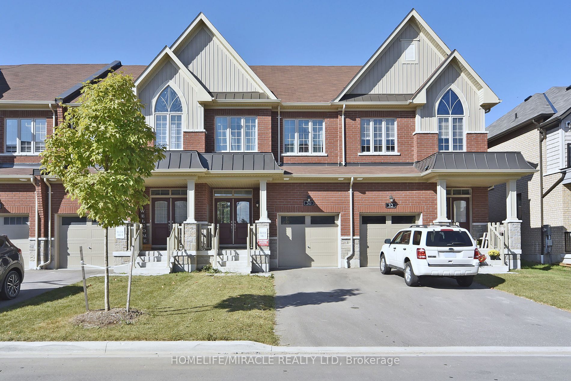 Main Photo: 30 Marlborough Street in Whitby: Rolling Acres House (2-Storey) for sale : MLS®# E7005506