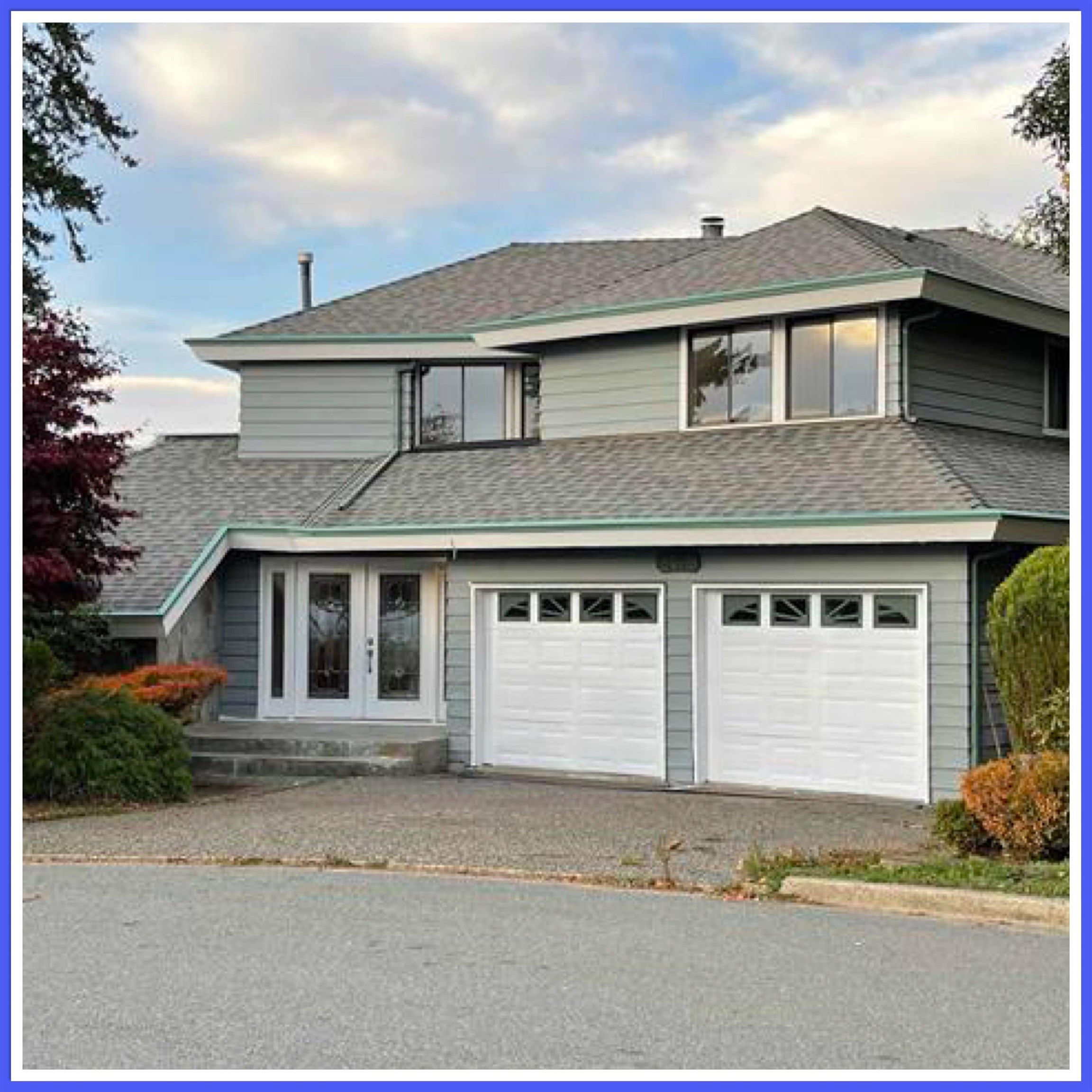 Main Photo: 2753 LUCERN Crescent in Abbotsford: Abbotsford East House for sale : MLS®# R2779759