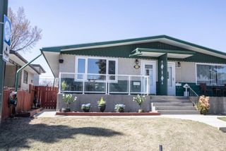 Photo 2: 1137 42 Street SW in Calgary: Rosscarrock Semi Detached for sale : MLS®# A1092044