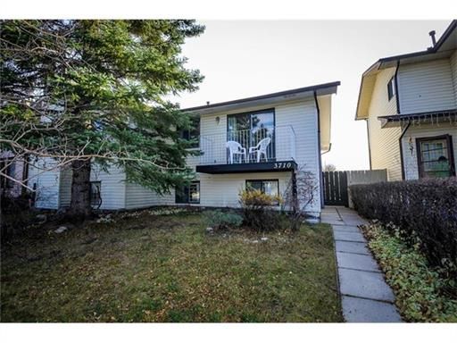 Main Photo: 3710 CEDARILLE Drive SW in Calgary: Cedarbrae Residential for sale ()  : MLS®# C4036871