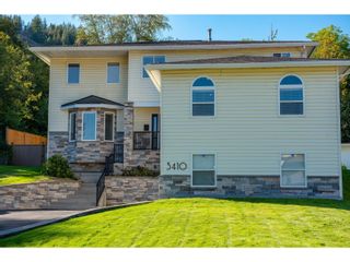Photo 2: 3410 WINDSOR PLACE in Castlegar: House for sale : MLS®# 2477926
