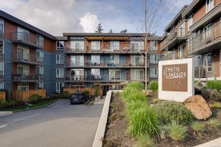 Photo 2: 402 110 Presley Pl in View Royal: VR Six Mile Condo for sale : MLS®# 901324