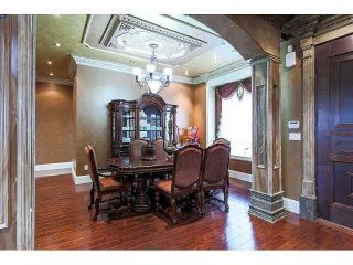 Photo 5: 6630 128 Street in Surrey: West Newton House for sale : MLS®# R2826227