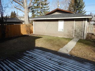 Photo 3: 336 Lake Bonavista Drive SE in Calgary: Lake Bonavista Detached for sale : MLS®# A2125847