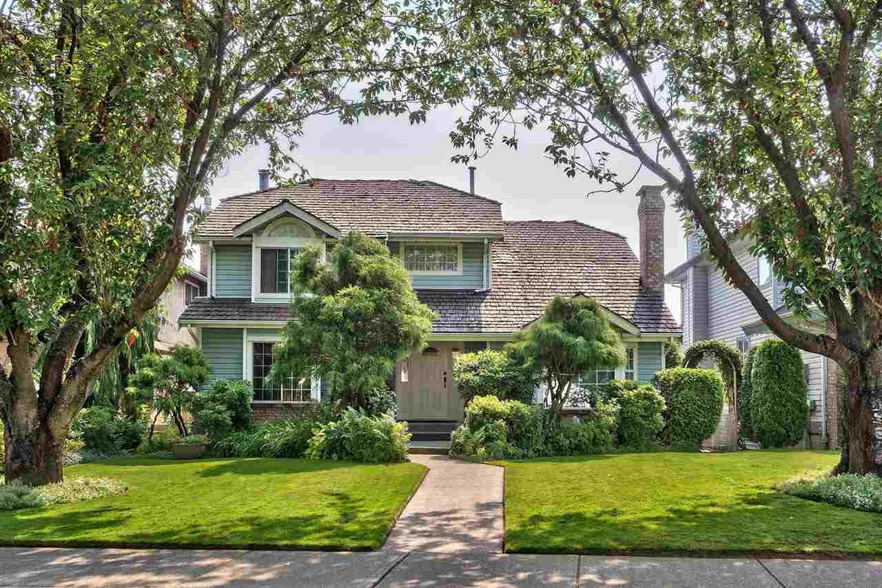 Main Photo: 74 SEYMOUR COURT in New Westminster: Fraserview NW House for sale : MLS®# R2196823