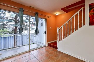 Photo 11: 71 13706 74 Avenue in Surrey: East Newton Townhouse for sale : MLS®# R2215305