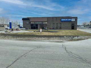 Main Photo: 21&22 1173 Michener Road in Sarnia: Property for lease : MLS®# X8059460