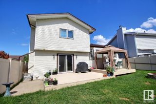 Photo 2: 1052 105 Street in Edmonton: Zone 16 House for sale : MLS®# E4342151