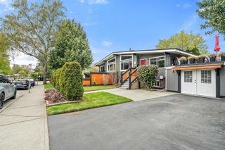 Photo 3: 1804 Richardson St in Victoria: Vi Fairfield West Half Duplex for sale : MLS®# 960197