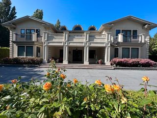 Photo 1: 13707 MARINE Drive: White Rock House for sale in "White Rock Estates" (South Surrey White Rock)  : MLS®# R2766732
