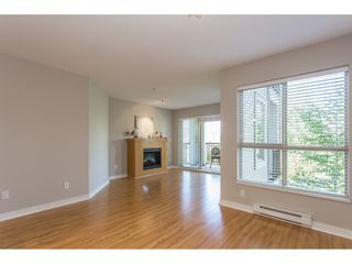Photo 8: C209 8929 202ND Street in Langley: Walnut Grove Condo for sale in "THE GROVE" : MLS®# R2183323