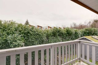 Photo 14: 39820 NO NAME Road in Squamish: Northyards Townhouse for sale in "MAMQUOM MEWS" : MLS®# R2043298