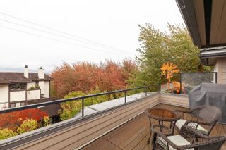 Photo 19: 2413 W 1ST Avenue in Vancouver: Kitsilano Townhouse for sale in "Bayside Manor" (Vancouver West)  : MLS®# R2746768