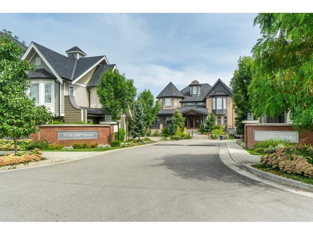 Main Photo: 64 8138 204 Street in Langley: Willoughby Heights Townhouse for sale in "Ashbury & Oak" : MLS®# R2488397