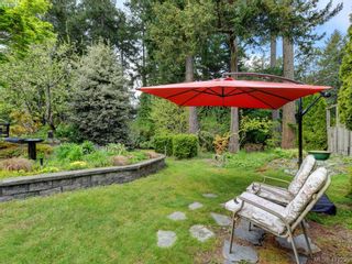 Photo 3: 4540 Pheasantwood Terr in VICTORIA: SE Broadmead House for sale (Saanich East)  : MLS®# 817353
