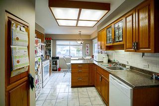 Photo 7: 2508 E 15TH Avenue in Vancouver: Renfrew Heights House for sale (Vancouver East)  : MLS®# R2121641