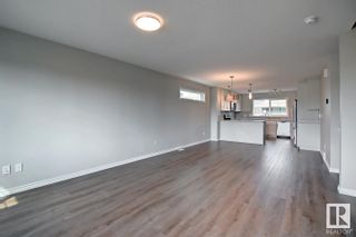 Photo 4: 5720 JUCHLI Avenue in Edmonton: Zone 27 Attached Home for sale : MLS®# E4310447
