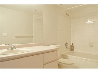Photo 7: 305 1154 WESTWOOD Street in Coquitlam: North Coquitlam Condo for sale in "EMERALD COURT" : MLS®# V1102055