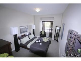 Photo 5: B410 201 Nursery Hill Dr in VICTORIA: VR Six Mile Condo for sale (View Royal)  : MLS®# 502793