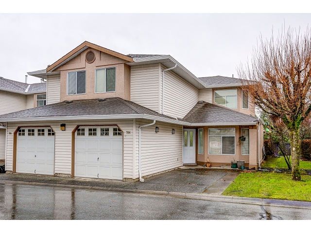 Main Photo: 704 8260 162A STREET in Surrey: Fleetwood Tynehead Townhouse for sale : MLS®# R2019432
