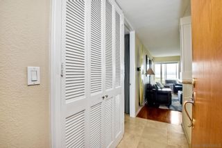 Photo 4: CROWN POINT Condo for sale : 1 bedrooms : 3833 LAMONT ST. #3F in SAN DIEGO