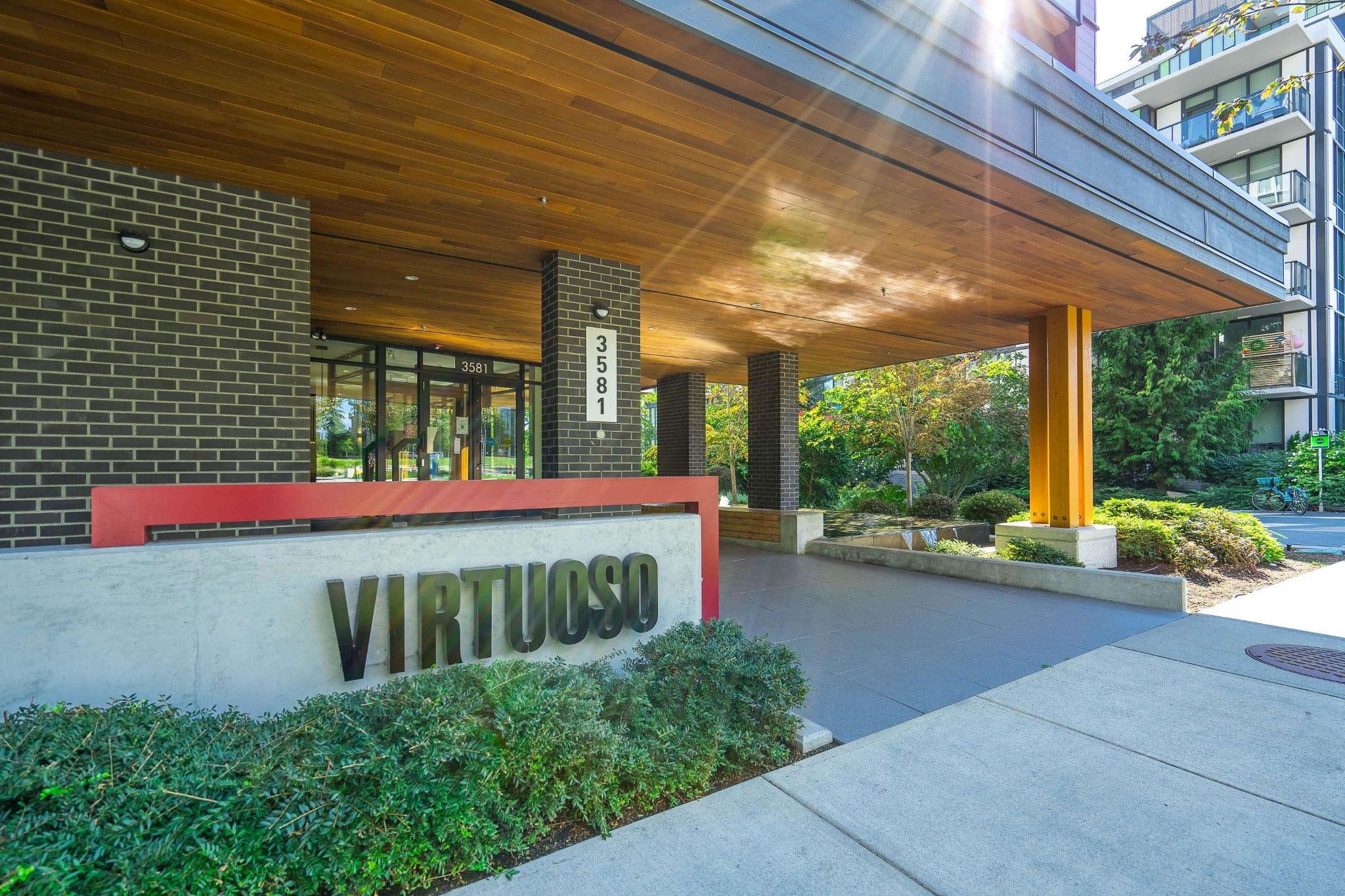 Main Photo: 510 3581 Ross Street in Vancouver: University VW Condo for sale (Vancouver West)  : MLS®# R2754333