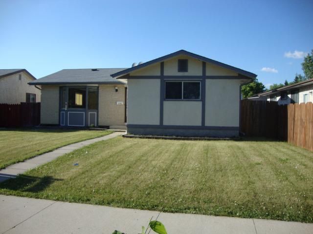 Main Photo: 139 Margate Road in WINNIPEG: Maples / Tyndall Park Residential for sale (North West Winnipeg)  : MLS®# 1113344