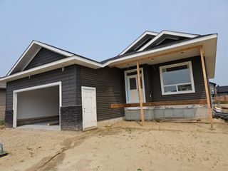 Photo 1: : Lacombe Detached for sale : MLS®# A2064936