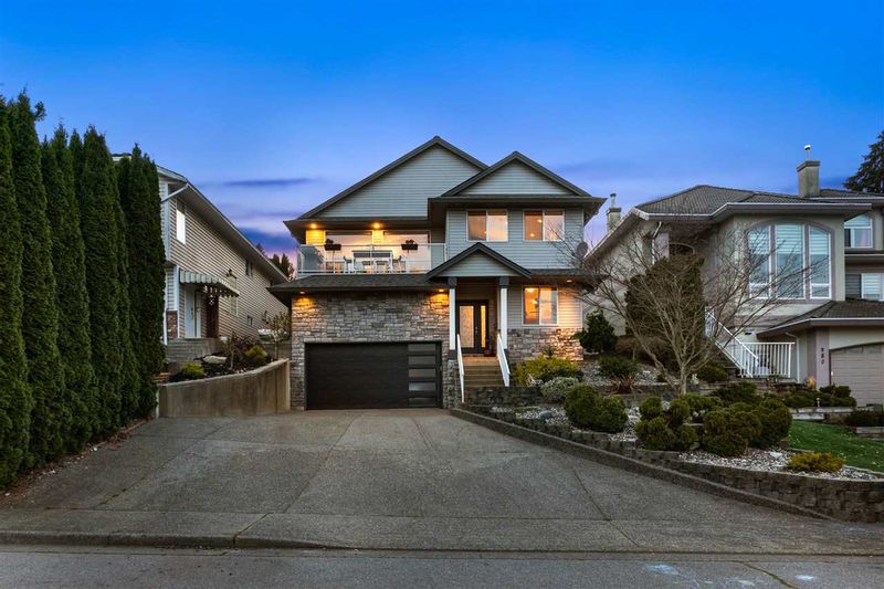 FEATURED LISTING: 978 CRYSTAL Court Coquitlam