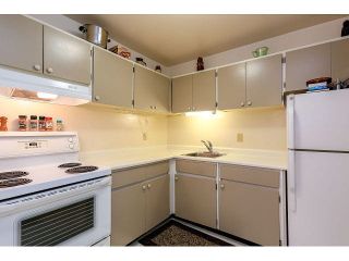 Photo 13: 104 601 NORTH Road in Coquitlam: Coquitlam West Condo for sale in "WOLVERTON" : MLS®# V1118697