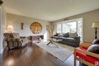 Photo 4: 728 WANYANDI Road in Edmonton: Zone 22 House for sale : MLS®# E4342605