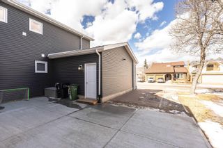 Photo 3: 11125 157A Avenue in Edmonton: Zone 27 House Half Duplex for sale : MLS®# E4379199