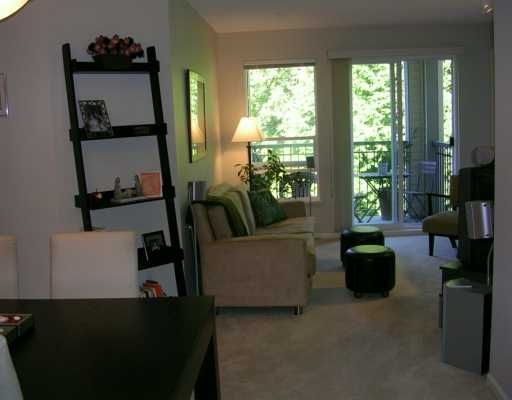 Main Photo: 261 1100 E 29TH ST in North Vancouver: Lynn Valley Condo for sale in "HIGHGATE" : MLS®# V607291