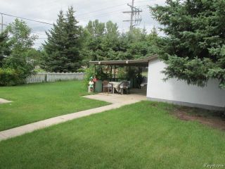 Photo 4:  in WINNIPEG: East Kildonan Residential for sale (North East Winnipeg)  : MLS®# 1421400