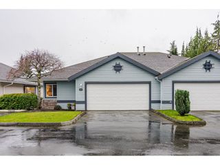 Photo 1: 76 5550 LANGLEY Bypass in Langley: Langley City Townhouse for sale in "Riverwynde" : MLS®# R2520087