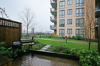 Photo 13: 402 WESTVIEW Street in Coquitlam: Coquitlam West Townhouse for sale in "ENCORE" : MLS®# V800235