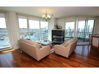 Photo 3: PH3901 1009 Expo Boulevard in Vancouver: Yaletown Condo for sale (Vancouver West)  : MLS®# V1118126