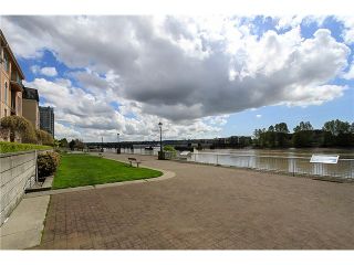 Photo 13: 1001 1 RENAISSANCE Square in New Westminster: Quay Condo for sale in "THE Q AT THE NEW WESTMINSTER QUAY" : MLS®# V1061175