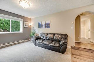 Photo 27: 4005 Santa Rosa Pl in Saanich: SW Strawberry Vale House for sale (Saanich West)  : MLS®# 884709